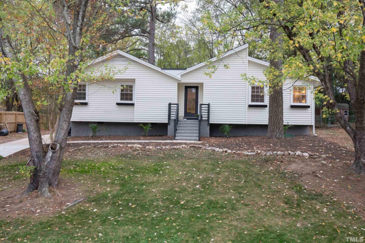 5220 Old Forge Modernist Home of the Month