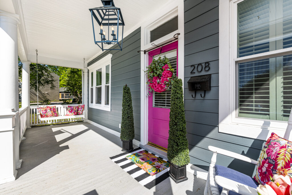 208 Ashe Ave Raleigh NC 27605 – Hillman Real Estate Group at eXp Realty