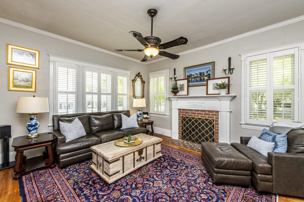 208 Ashe Ave Raleigh NC 27605 – Hillman Real Estate Group at eXp Realty