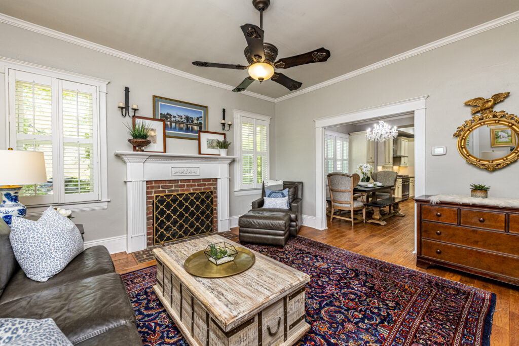 208 Ashe Ave Raleigh NC 27605 – Hillman Real Estate Group at eXp Realty