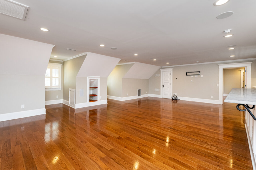 208 Ashe Ave Raleigh NC 27605 – Hillman Real Estate Group at eXp Realty