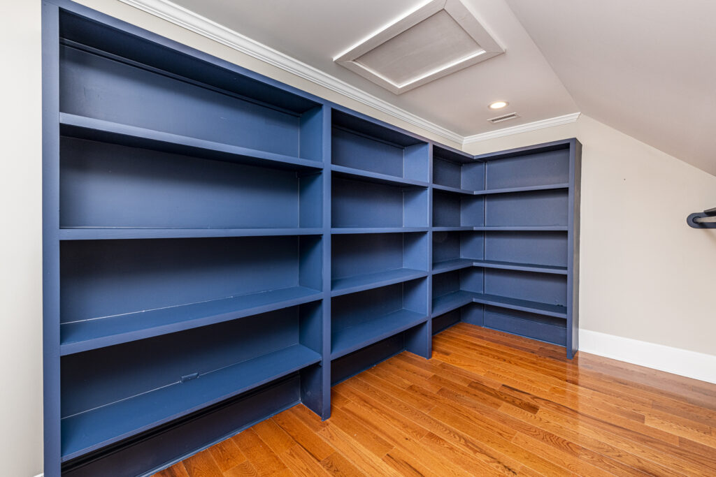 208 Ashe Ave Raleigh NC 27605 – Hillman Real Estate Group at eXp Realty