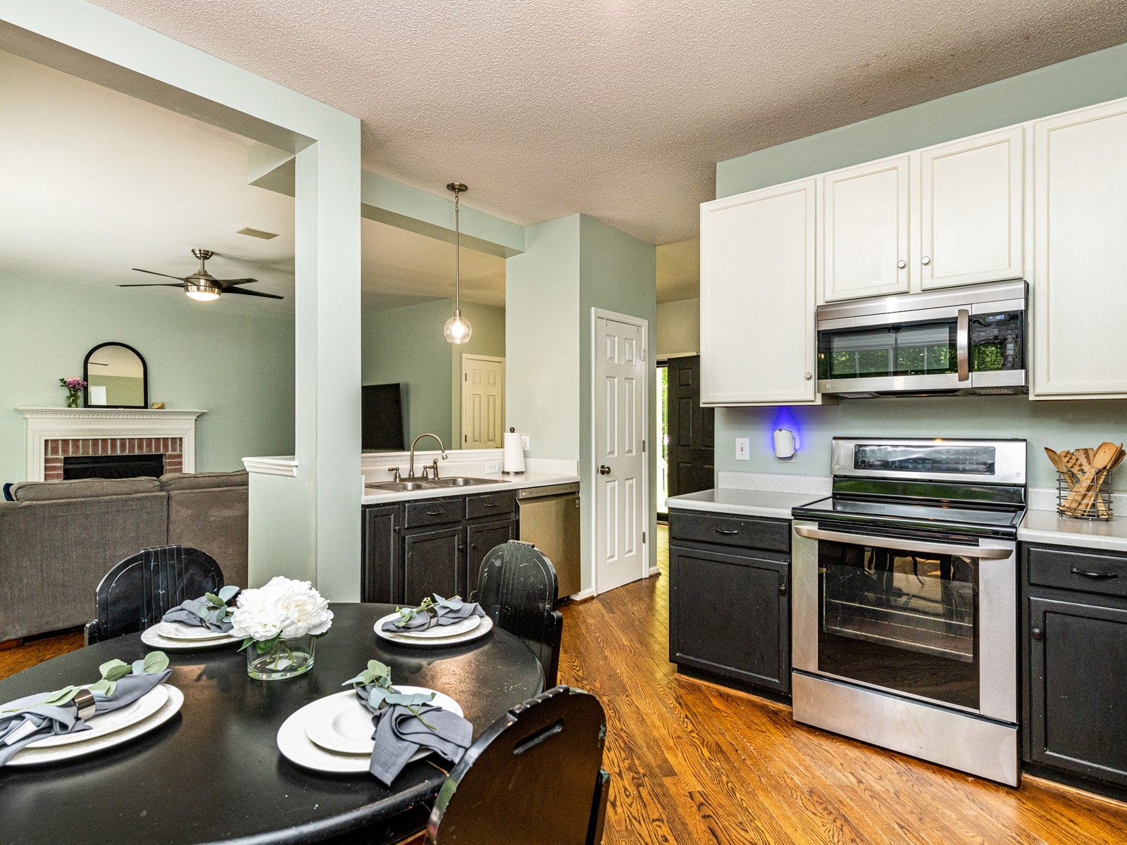 404 Patriot Place Hillsborough NC 27278 - Hillman Real Estate Group at eXp Realty