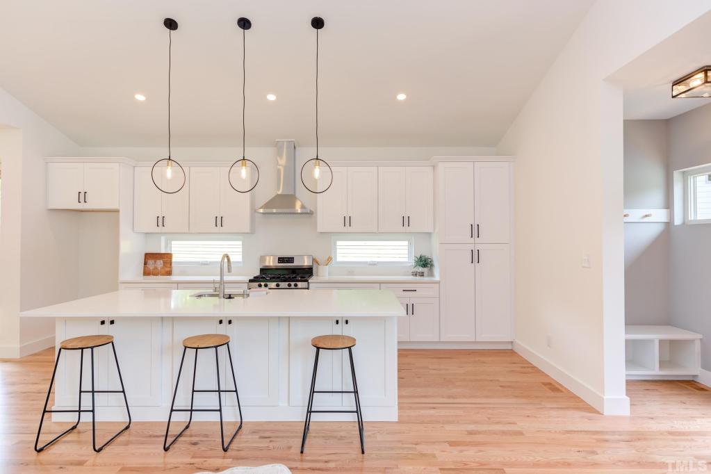 MHOTM 165 Daphine Drive Hillsborough Kitchen