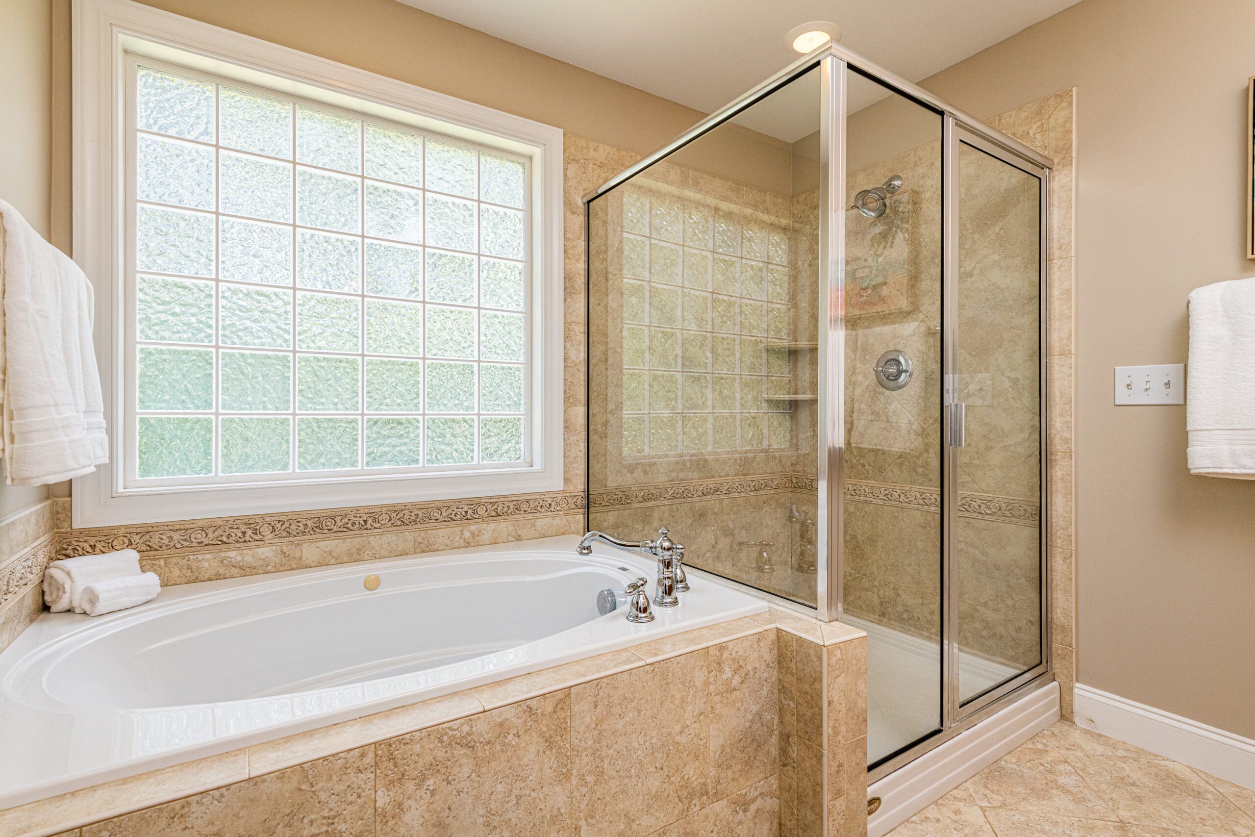 1020 Princeton View Lane Knightdale NC 27545 – Hillman Real Estate Group at eXp Realty