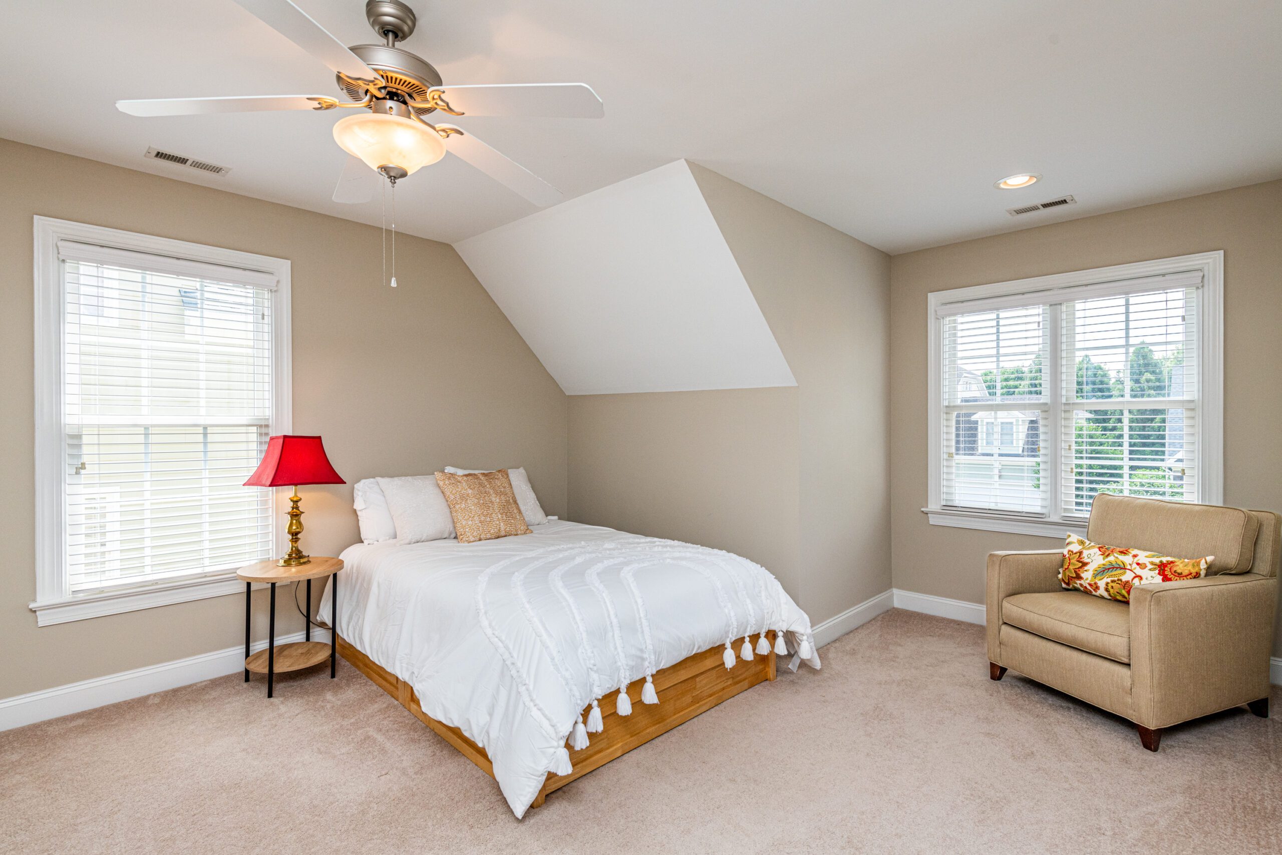 1020 Princeton View Lane Knightdale NC 27545 – Hillman Real Estate Group at eXp Realty