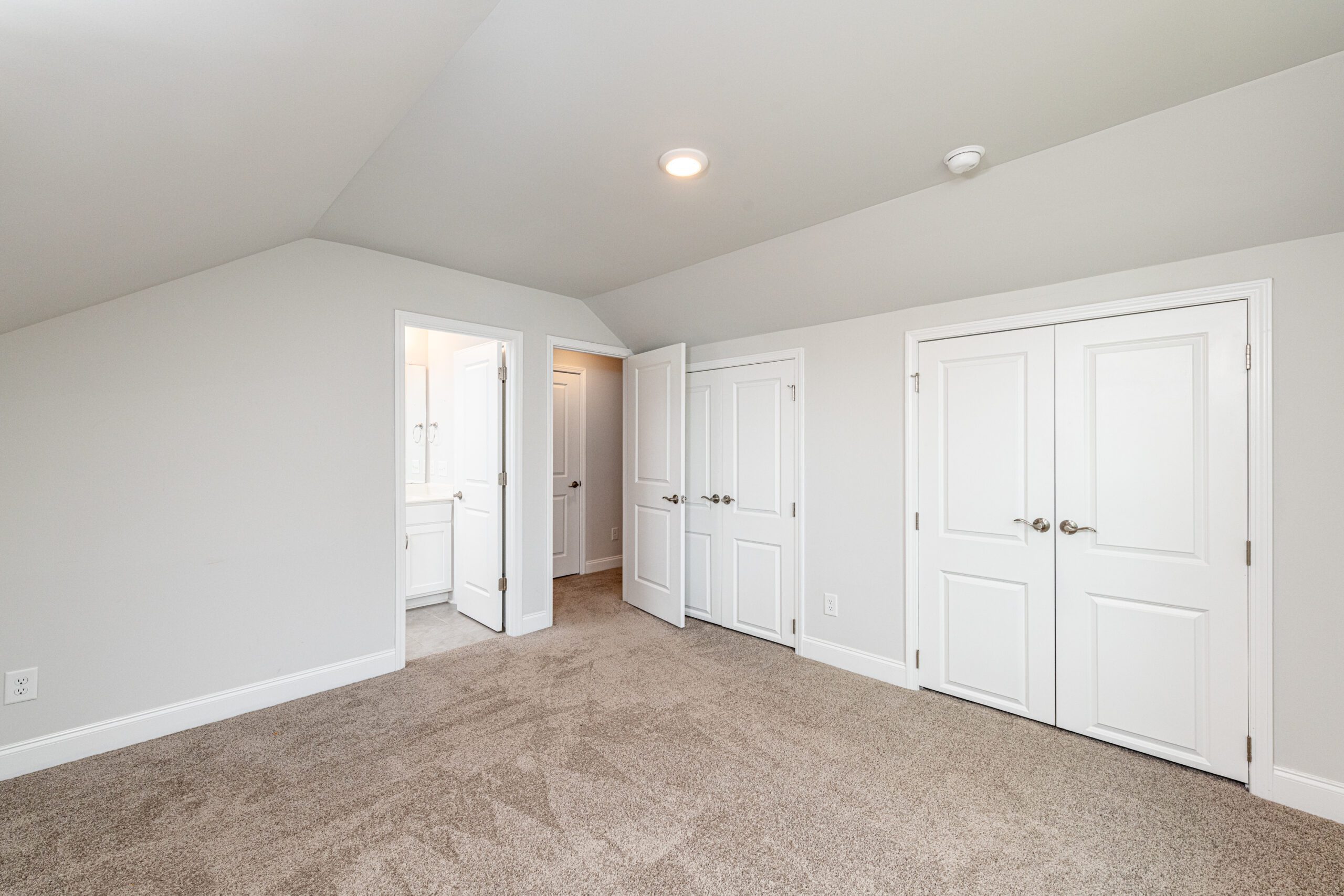 67 Blue Spruce Clayton NC – Hillman Real Estate Group at eXp Realty