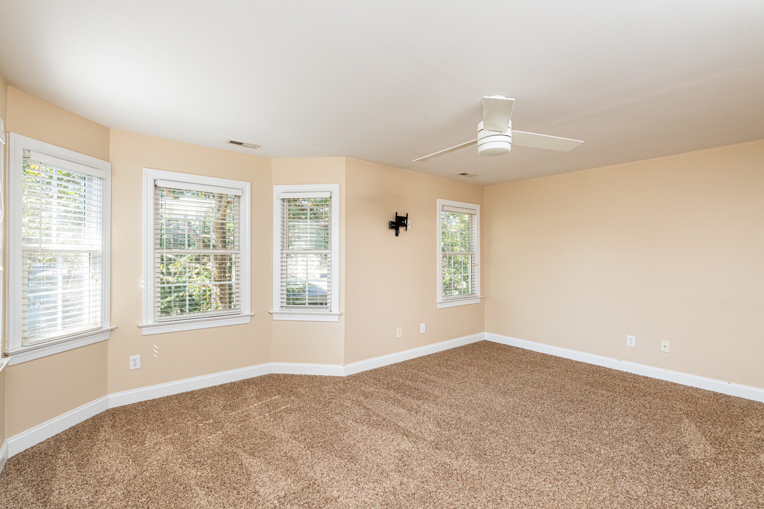 2003 River Grove Lane Knightdale NC 27545 – Hillman Real Estate Group at eXp Realty