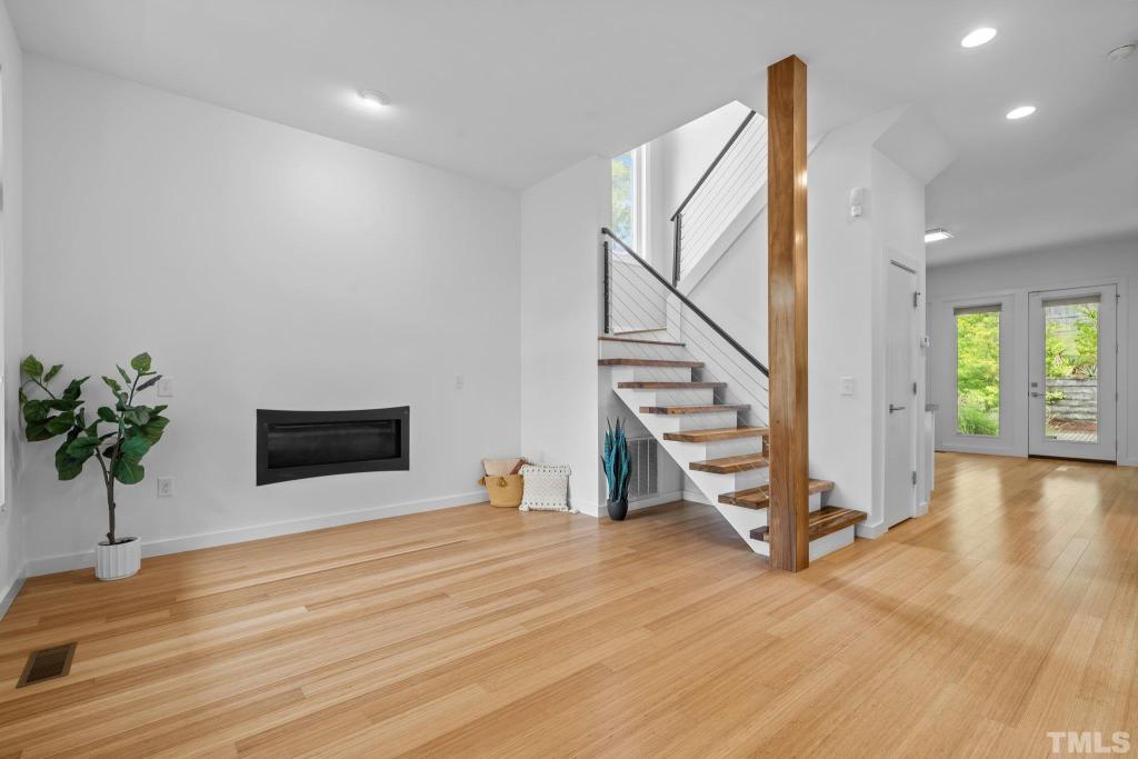 MHTOM- 223 Greene Street Living Room