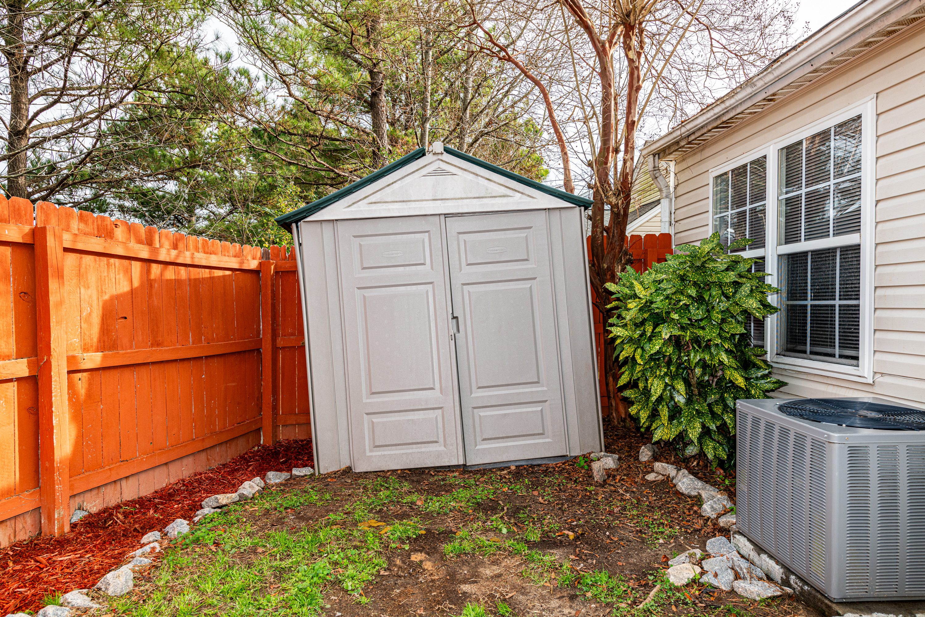 4225 Lake Woodard Drive Raleigh NC 27604 – Hillman Real Estate Group at eXp Realty
