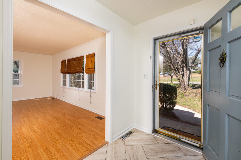 5500 Farley Drive Raleigh NC 27609 - Hillman Real Estate Group at eXp Realty
