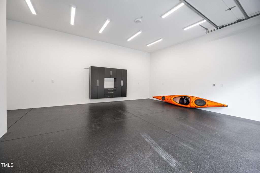 721 Jones Ferry Road MHOTM Garage