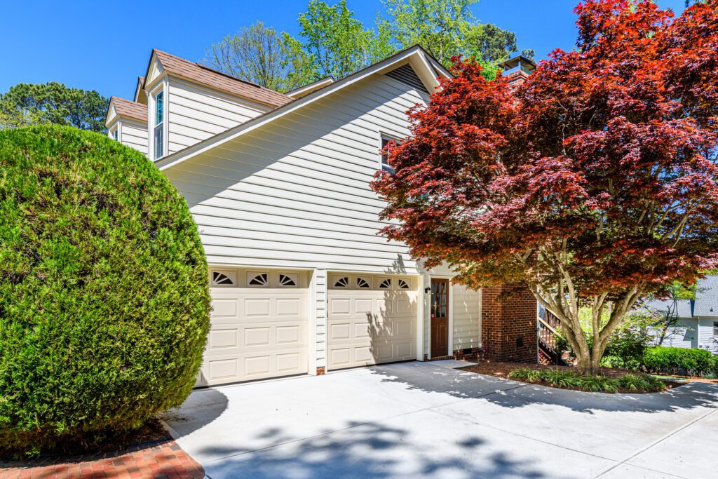 104 Kettlebridge Drive Cary NC 27511 – Hillman Real Estate Group at eXp Realty