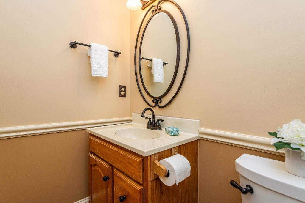 104 Kettlebridge Drive Cary NC 27511 – Hillman Real Estate Group at eXp Realty