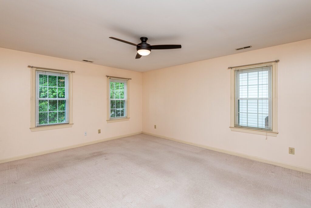 104 Kettlebridge Drive Cary NC 27511 – Hillman Real Estate Group at eXp Realty