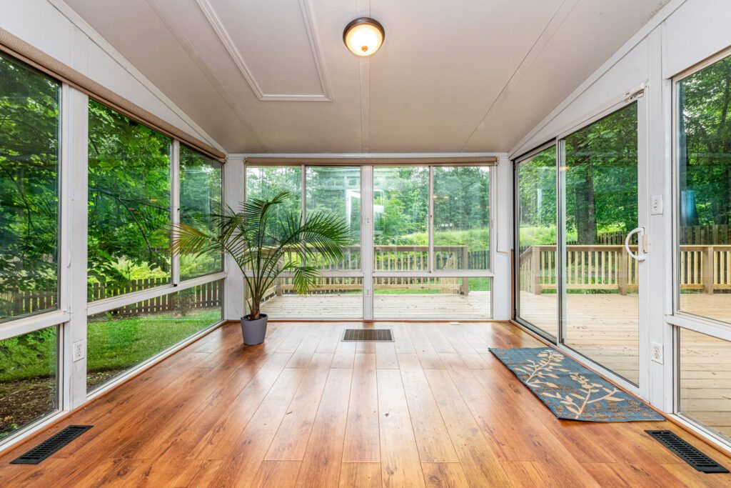 804 Kings Cross Way Raleigh NC 27615 – Hillman Real Estate Group at eXp Realty