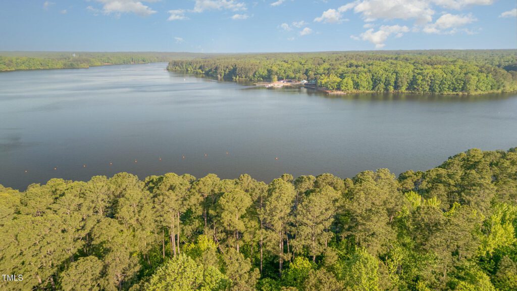 Modernist Home of the Month: 6808 Lake Wheeler Road