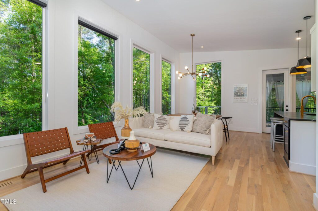 Modernist Home of the Month: 6808 Lake Wheeler Road