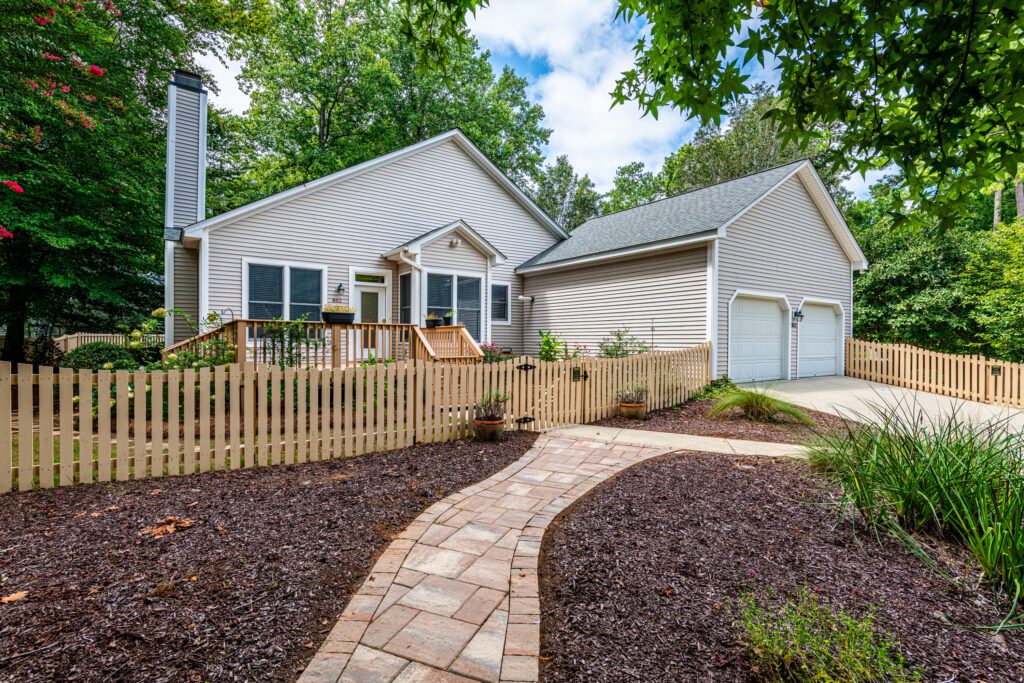 852 N Langdon Pittsboro NC 27312 - Hillman Real Estate Group at eXp Realty