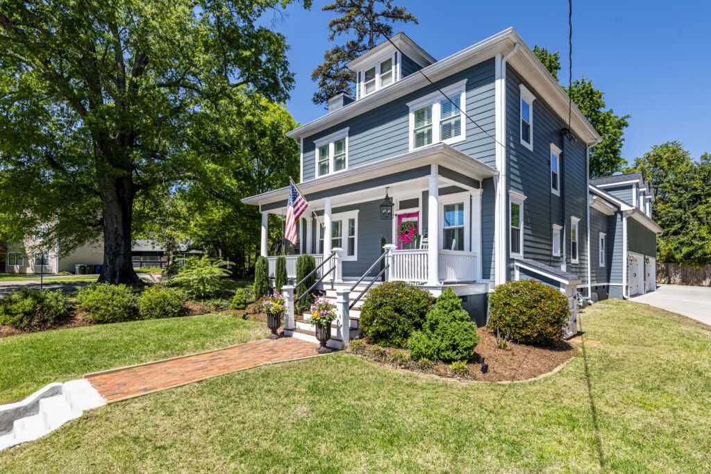 208 Ashe Ave Raleigh NC 27605 – Hillman Real Estate Group at eXp Realty