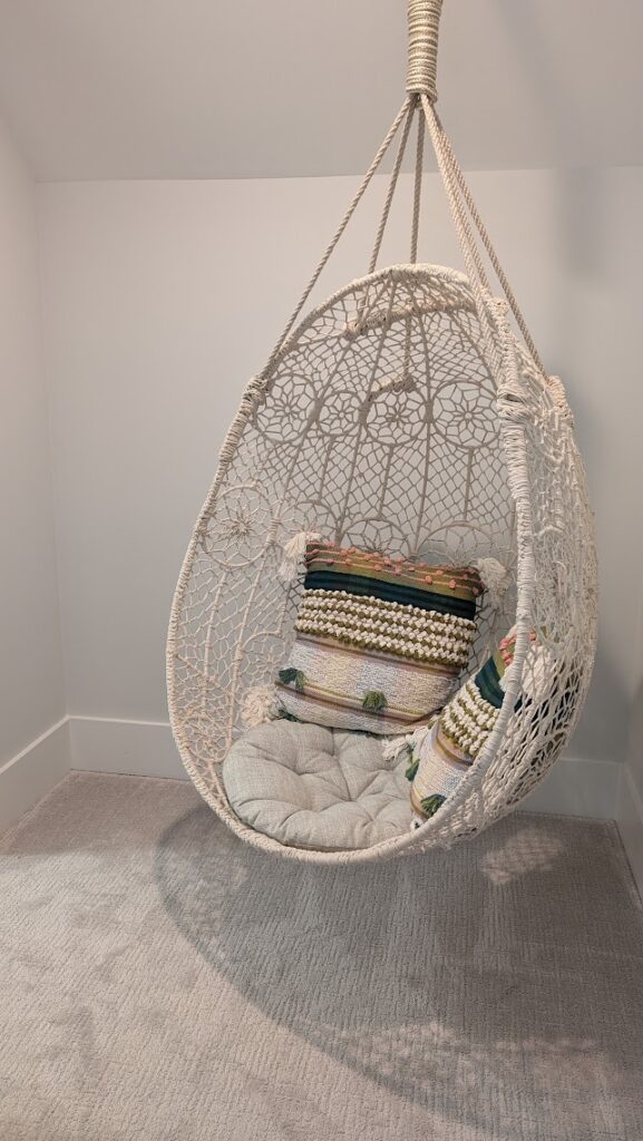 Parade of Homes Basket Swing