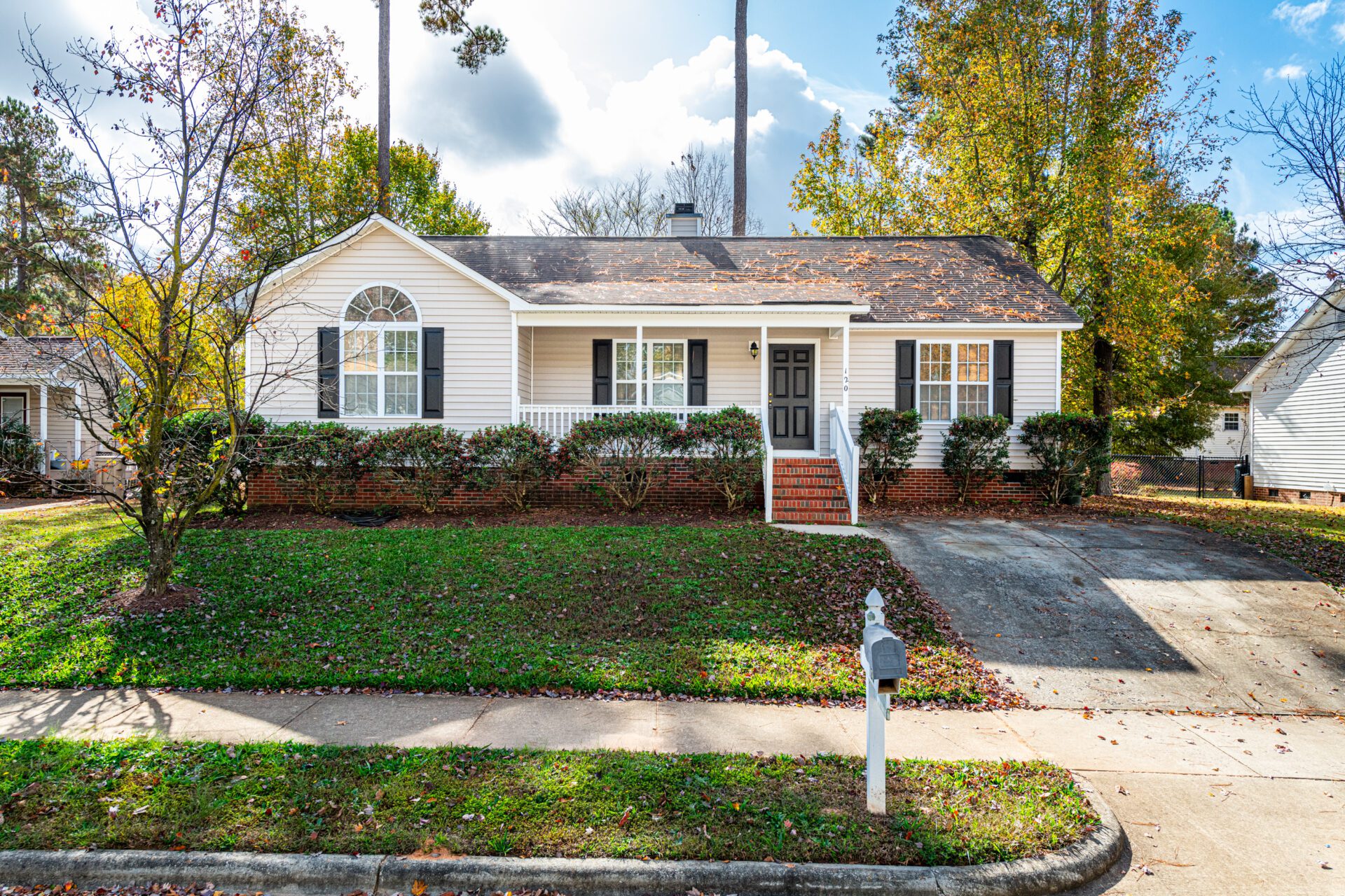 120 Quiet Refuge Ln Garner NC 27529 - Hillman Real Estate Group at eXp Realty