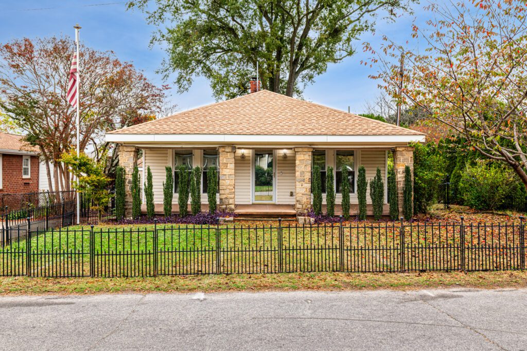 200 Grand Avenue Raleigh NC 27606 - Hillman Real Estate Group at eXp Realty