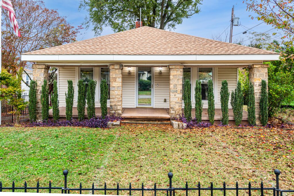 200 Grand Avenue Raleigh NC 27606 - Hillman Real Estate Group at eXp Realty