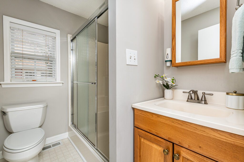 200 Grand Avenue Raleigh NC 27606 - Hillman Real Estate Group at eXp Realty