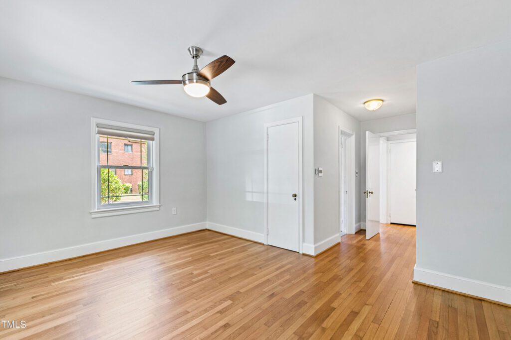 Modernist Home of the Month 111 Hilton Avenue