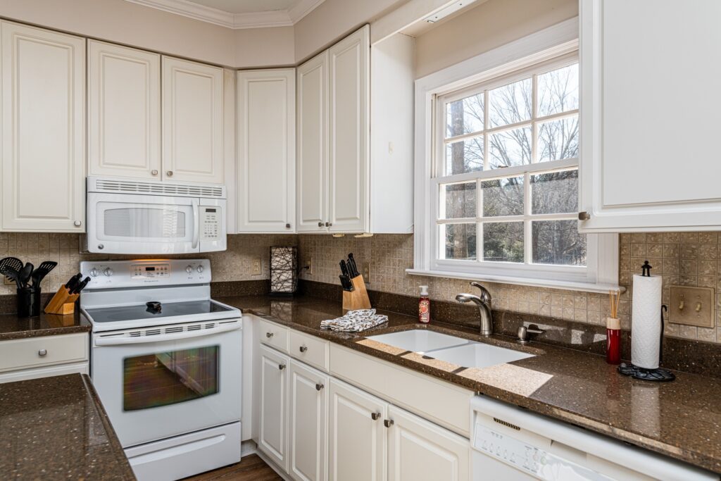 1001 Chimney Hill Apex NC 27502 Hillman Real Estate Group at eXp Realty