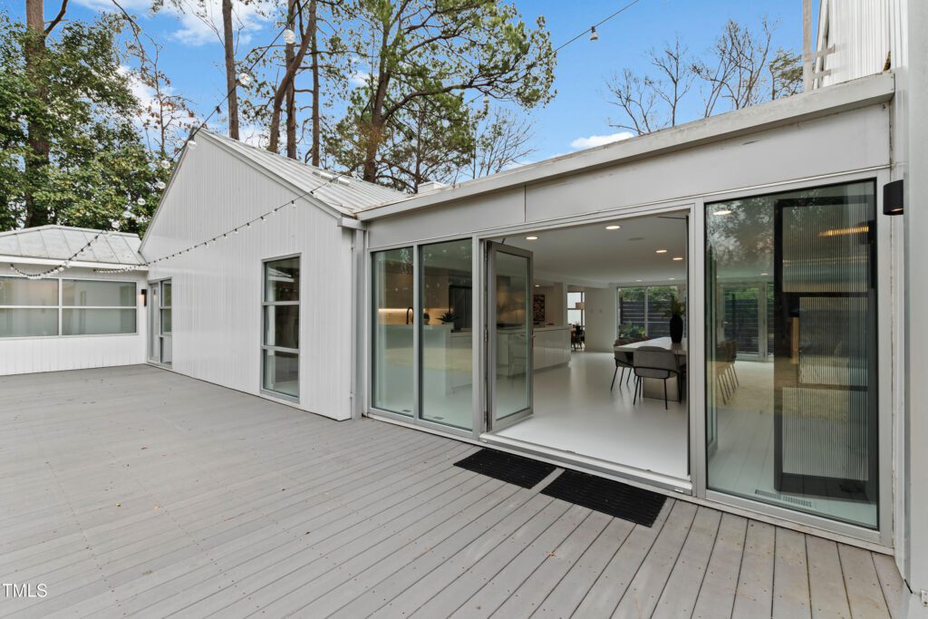 817 Bryan Street - MHOTM