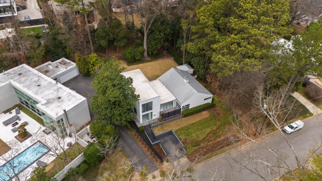 817 Bryan Street - MHOTM