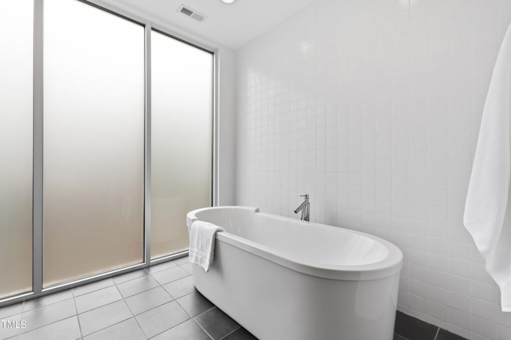 817 Bryan Street - MHOTM