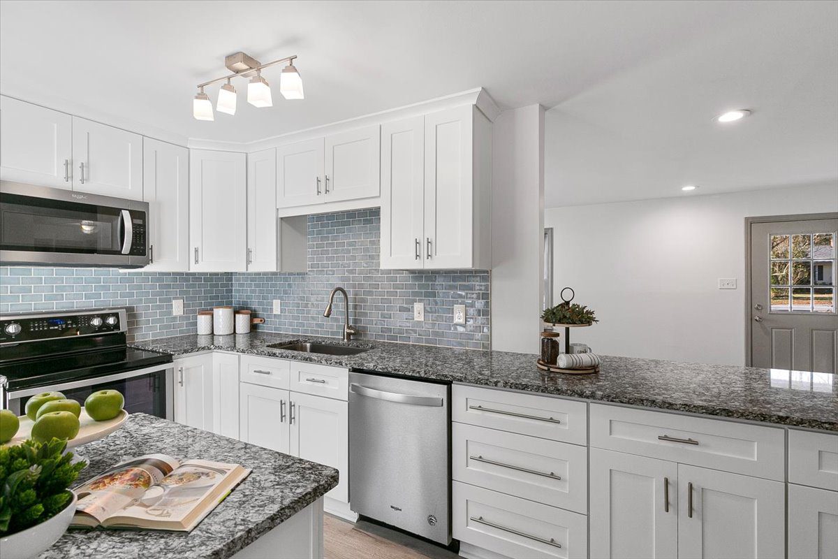 2457 Derby Drive, Raleigh - Hillman Real Estate Group at eXp Realty