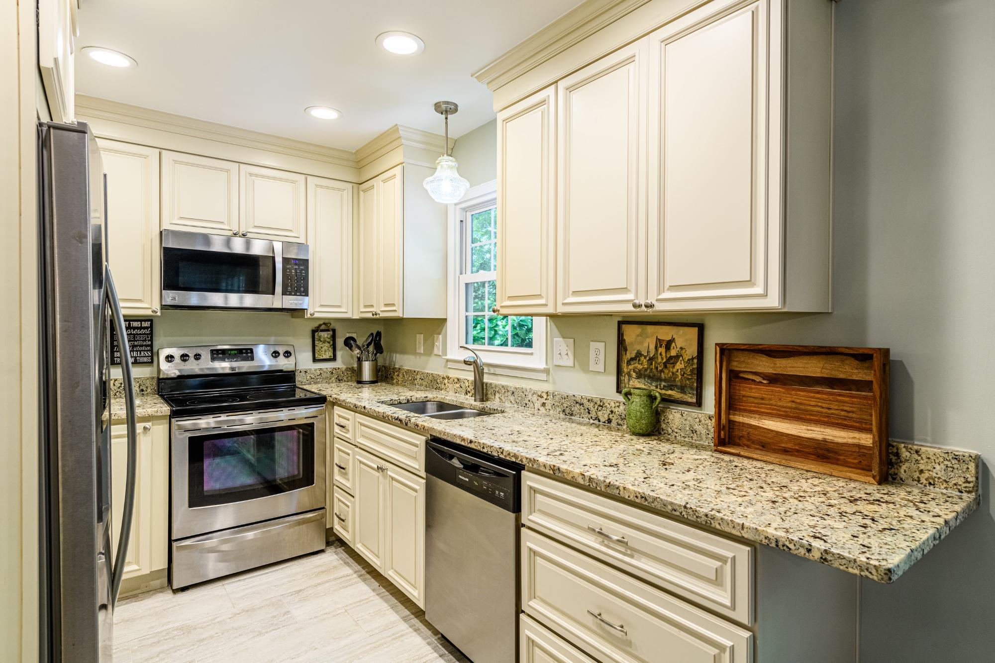 1008 Mockingbird Drive Raleigh NC 27615 - Hillman Real Estate Group at eXp Realty