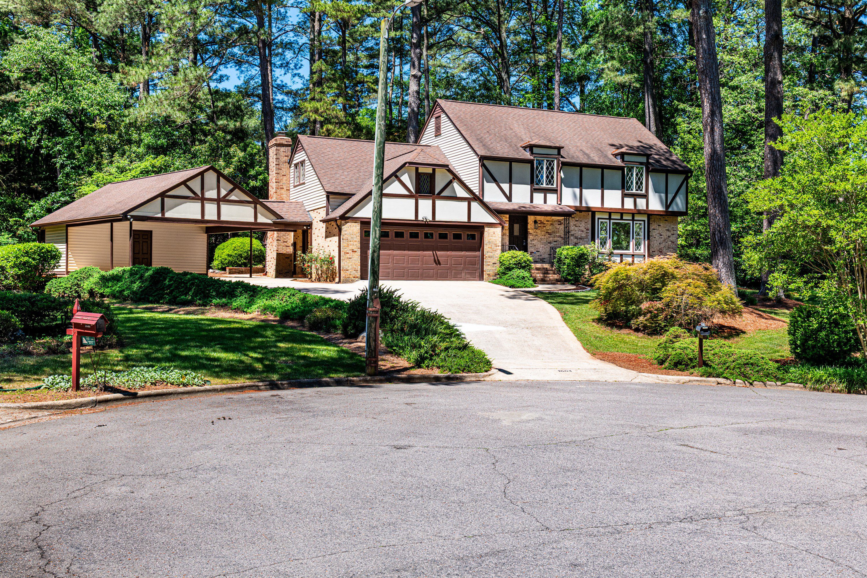 1604 Westbridge Court Raleigh NC 27606 - Hillman Real Estate Group at eXp Realty