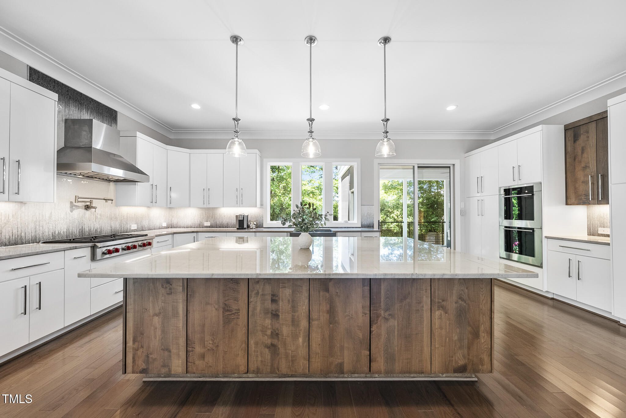 MHTOM 1820 Park Drive