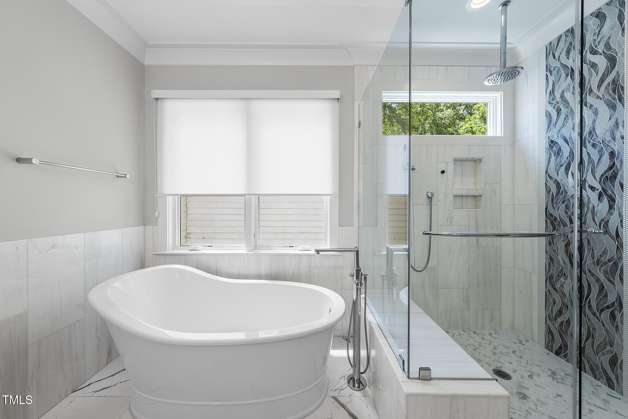 MHTOM 1820 Park Drive