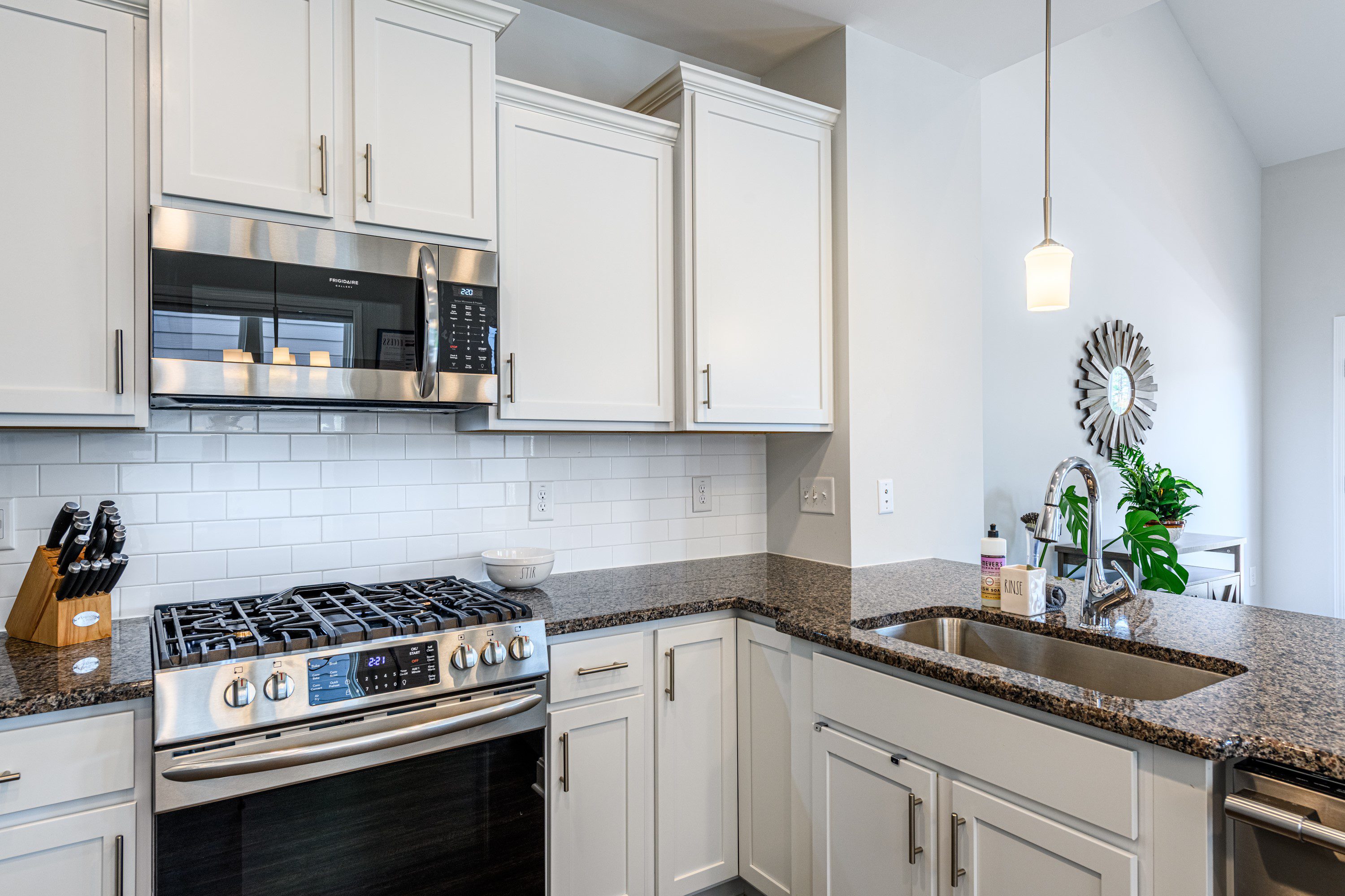 1363 Brown Velvet, Apex - Hillman Real Estate Group at eXp Realty