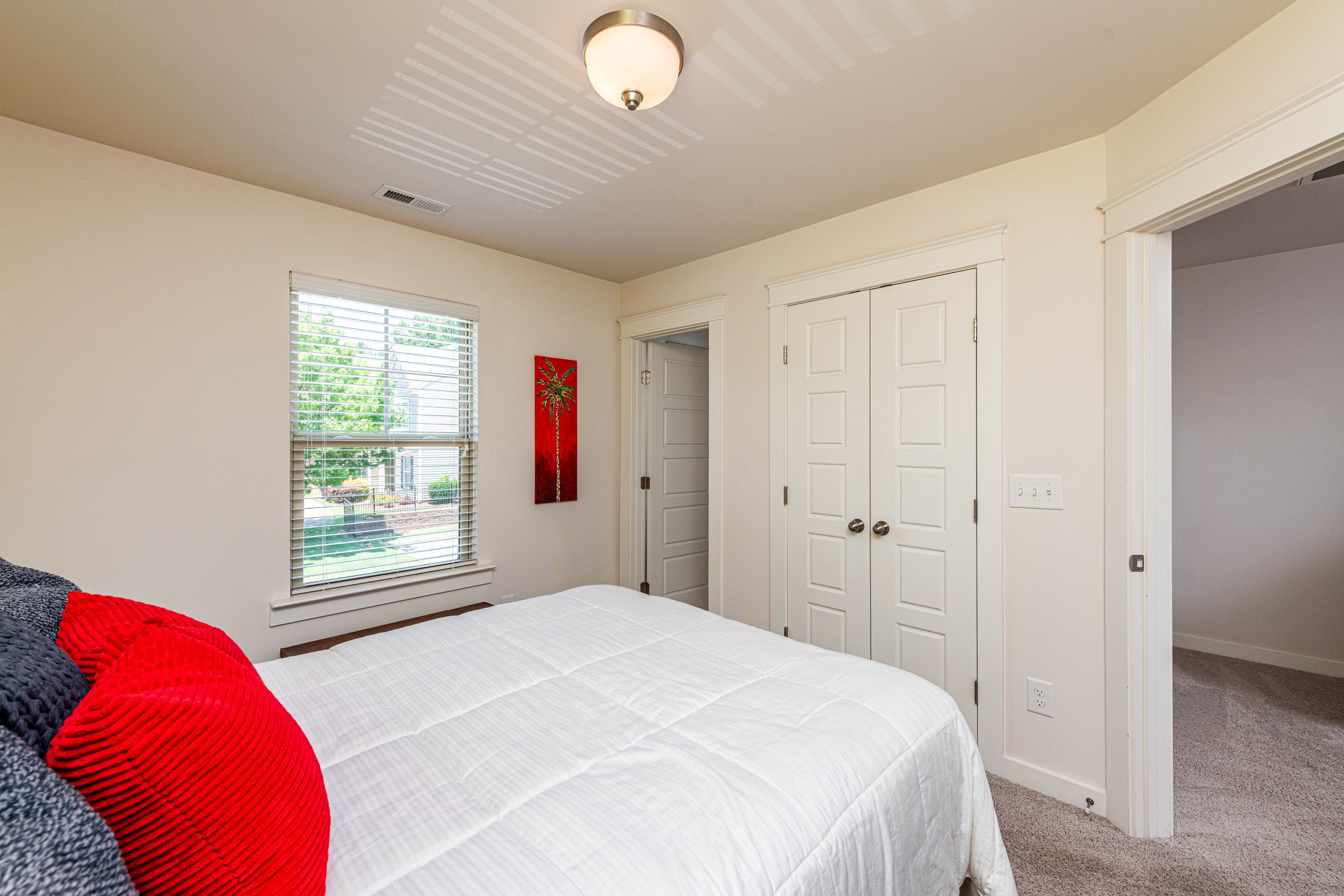 7809 Lillyhurst Drive Raleigh NC 27612 - Hillman Real Estate Group at eXp Realty