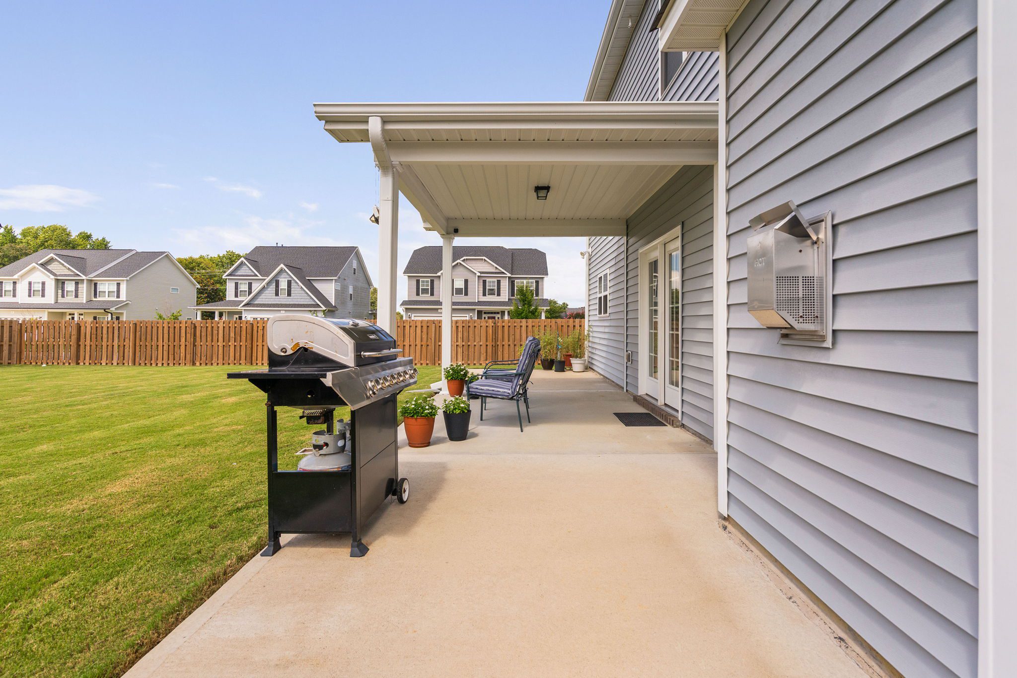 533 National Drive Clayton NC 27527 - Hillman Real Estate Group at eXp Realty
