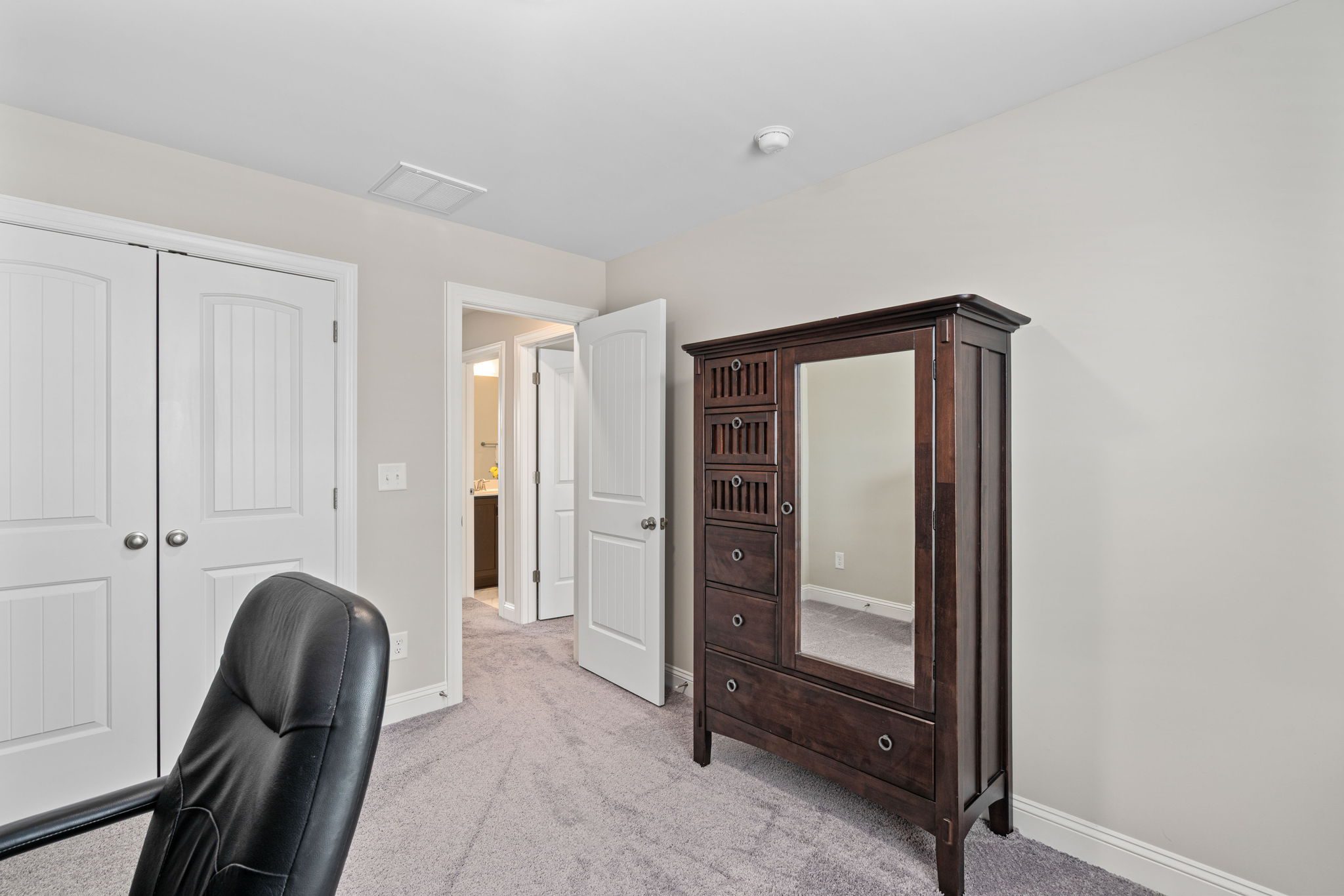 533 National Drive Clayton NC 27527 - Hillman Real Estate Group at eXp Realty