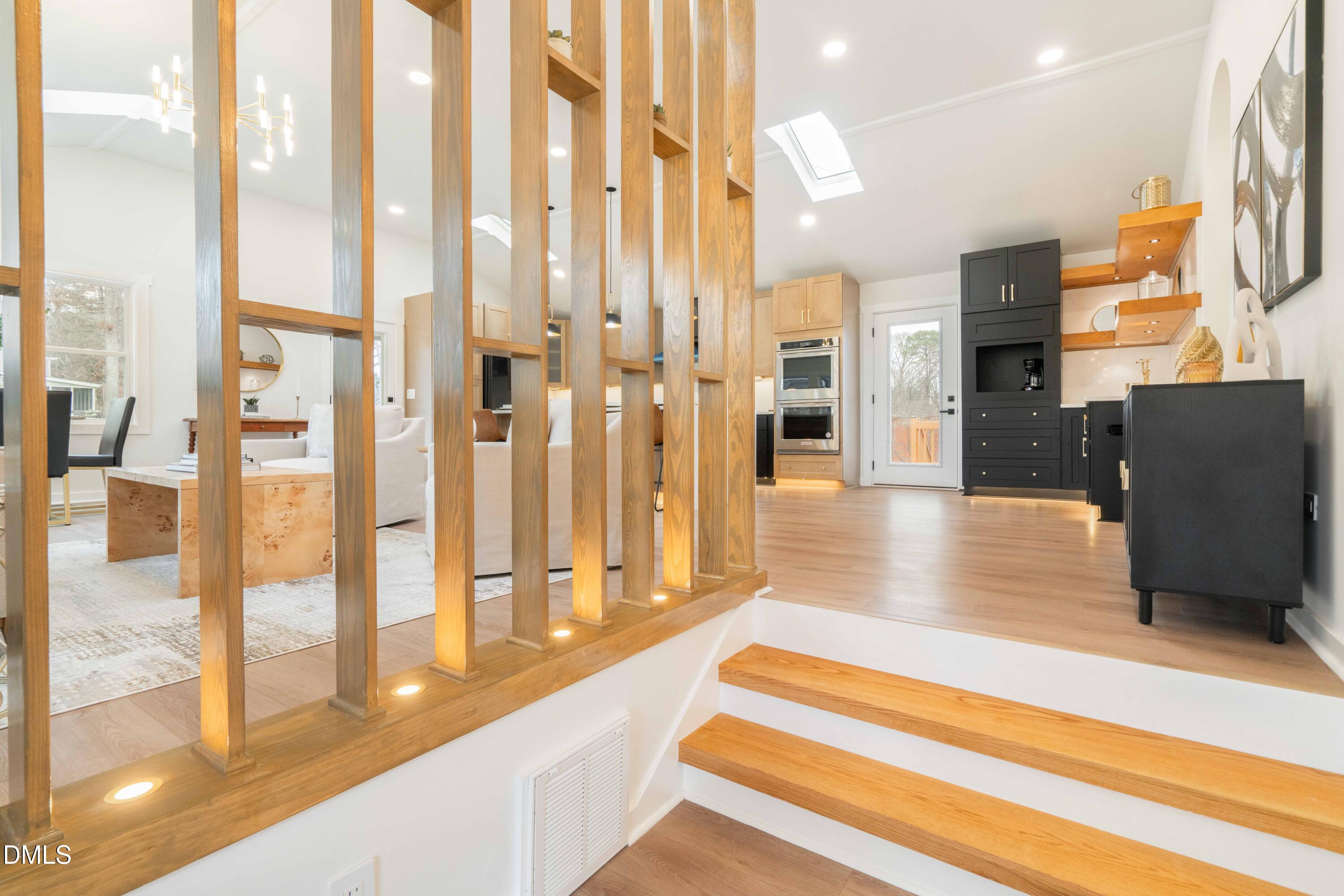 HREG Modernist Home of the Month - 721 Currituck Drive