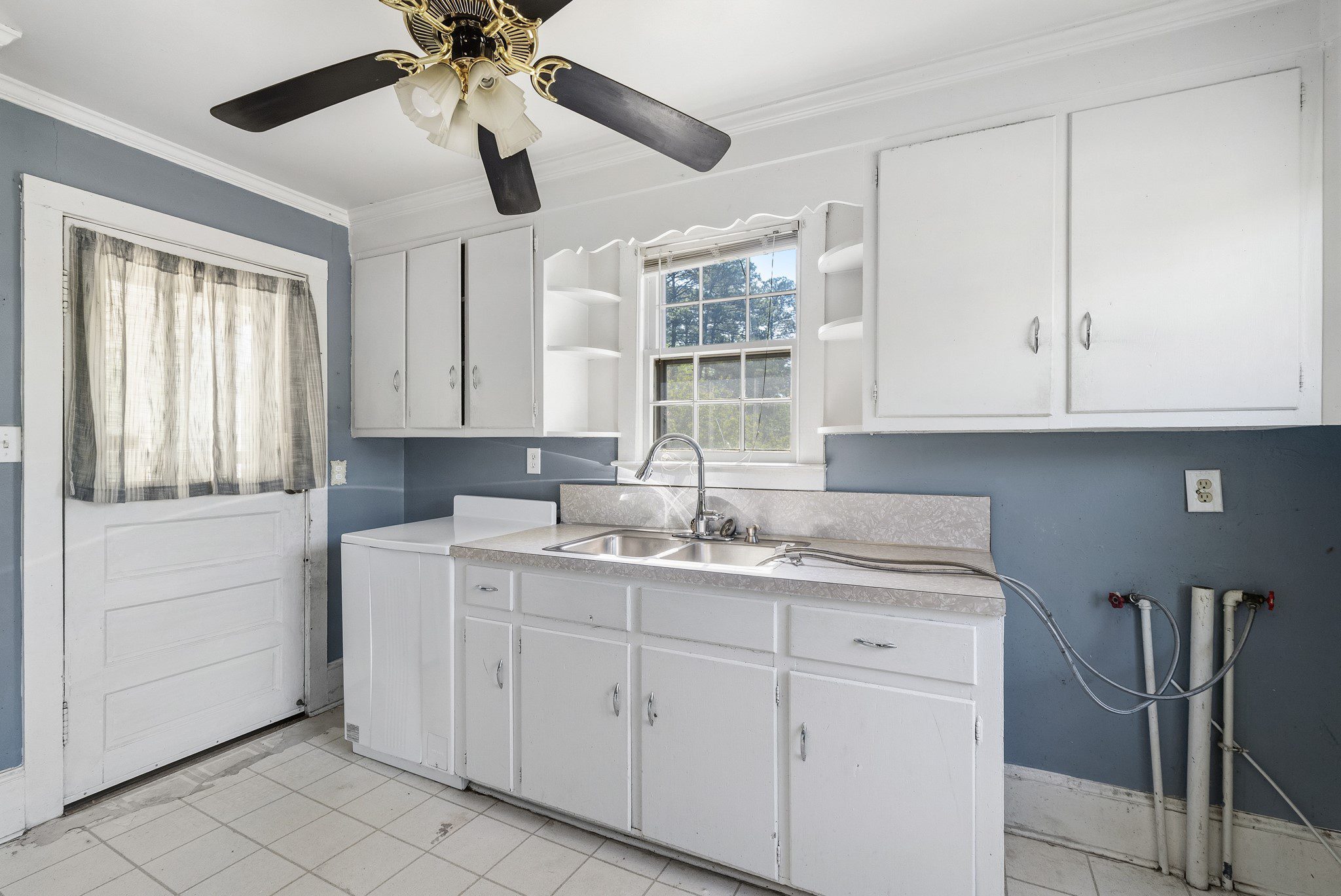  709 Wait Ave Wake Forest NC 27587 - Hillman Real Estate Group at eXp Realty