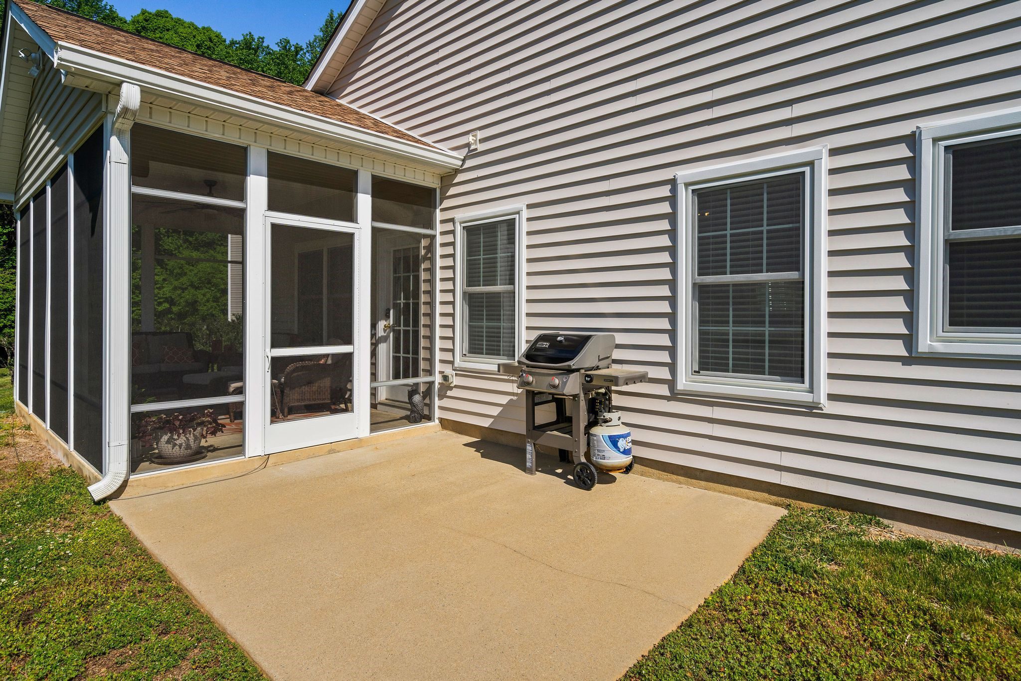 3113 Locust Grove, Apex - Hillman Real Estate Group at eXp Realty