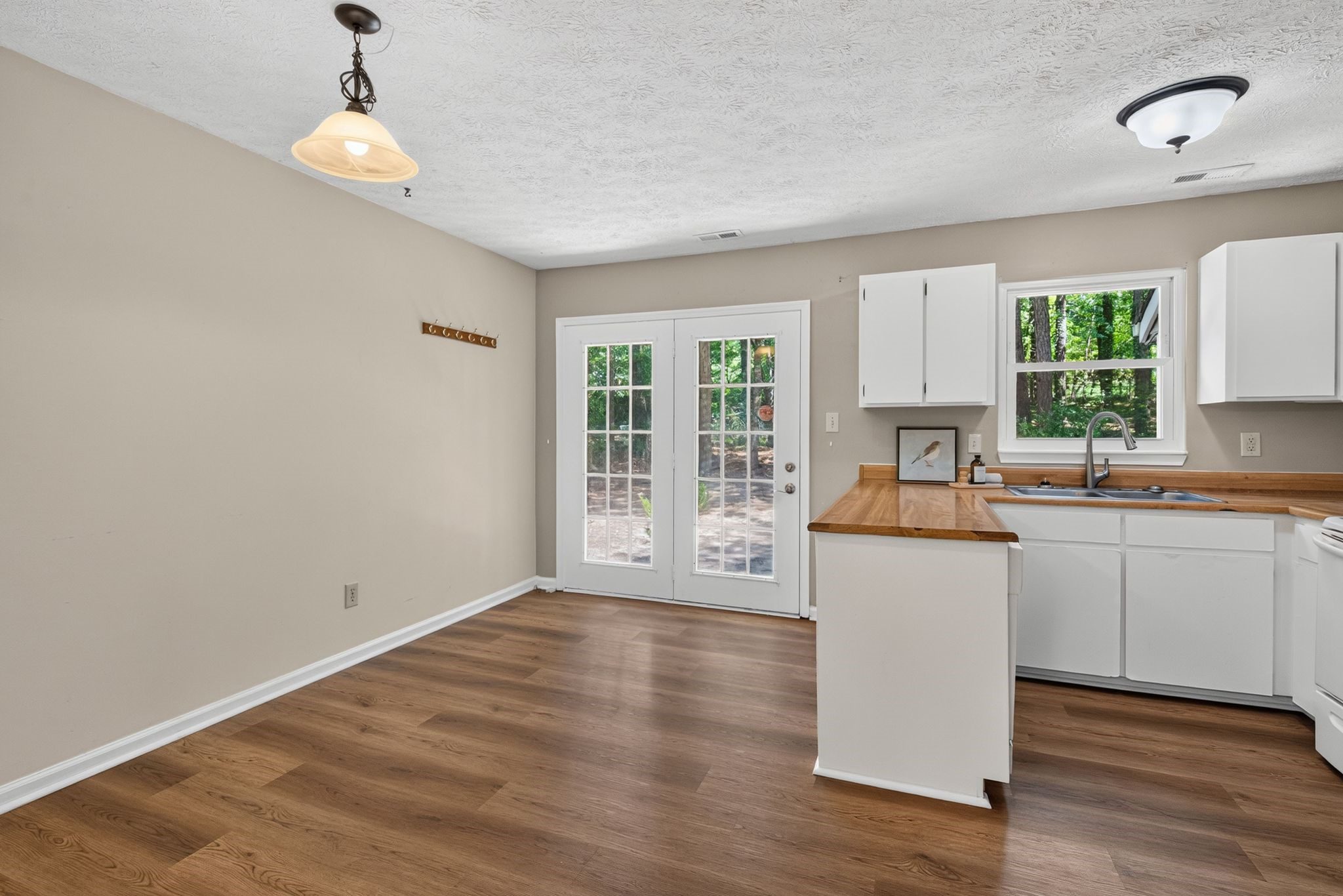 2205 Mariner Cir Raleigh NC 27603 - Hillman Real Estate Group at eXp Realty 